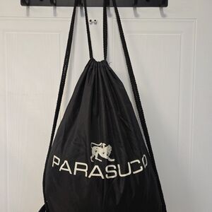 6 Parasuco Black Drawstring Backpacks